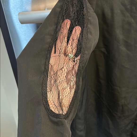 Collective‎ Concepts Gray Button-Up Blouse - Picture 3 of 5